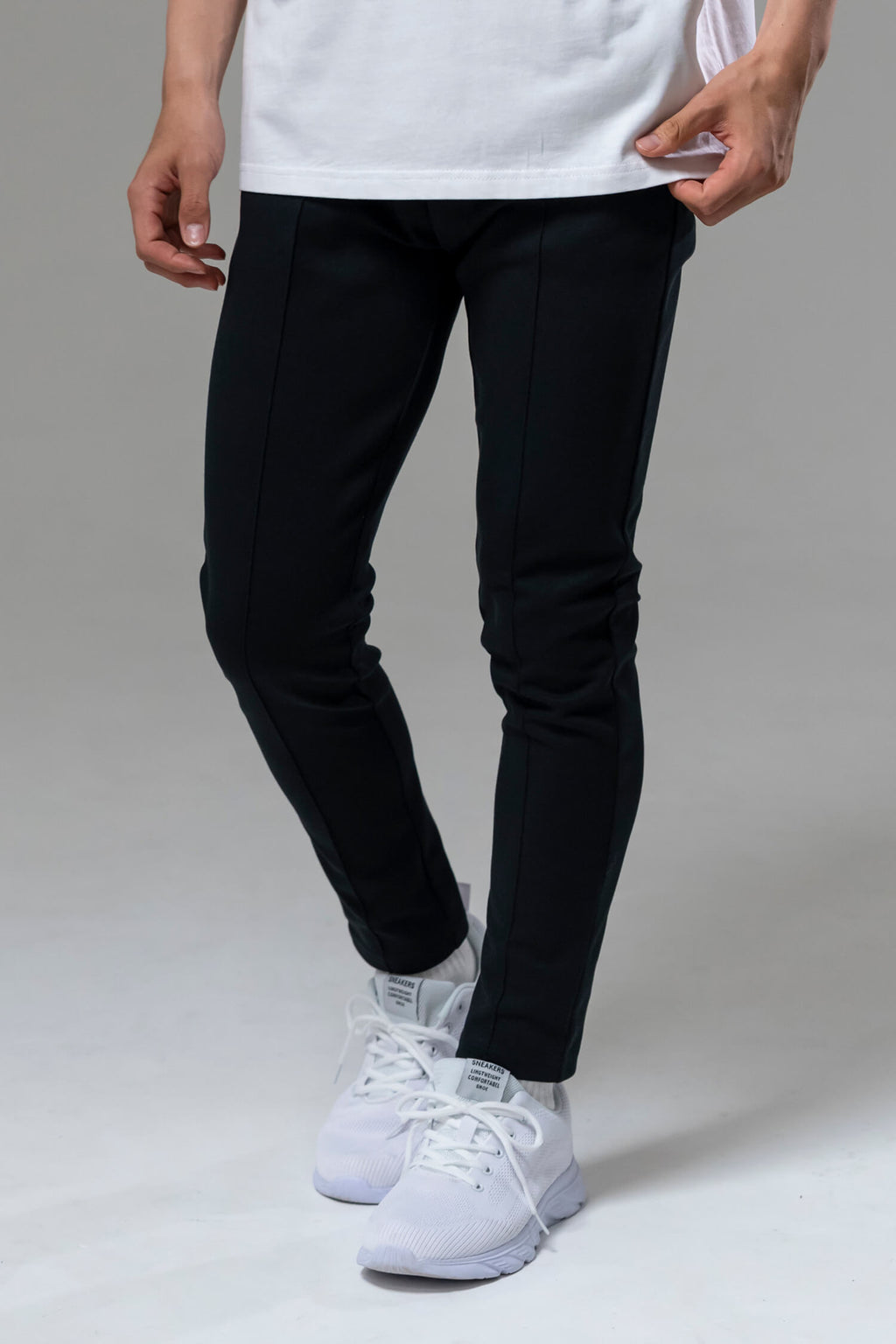 Slacks-Style Casual Pants [Black]