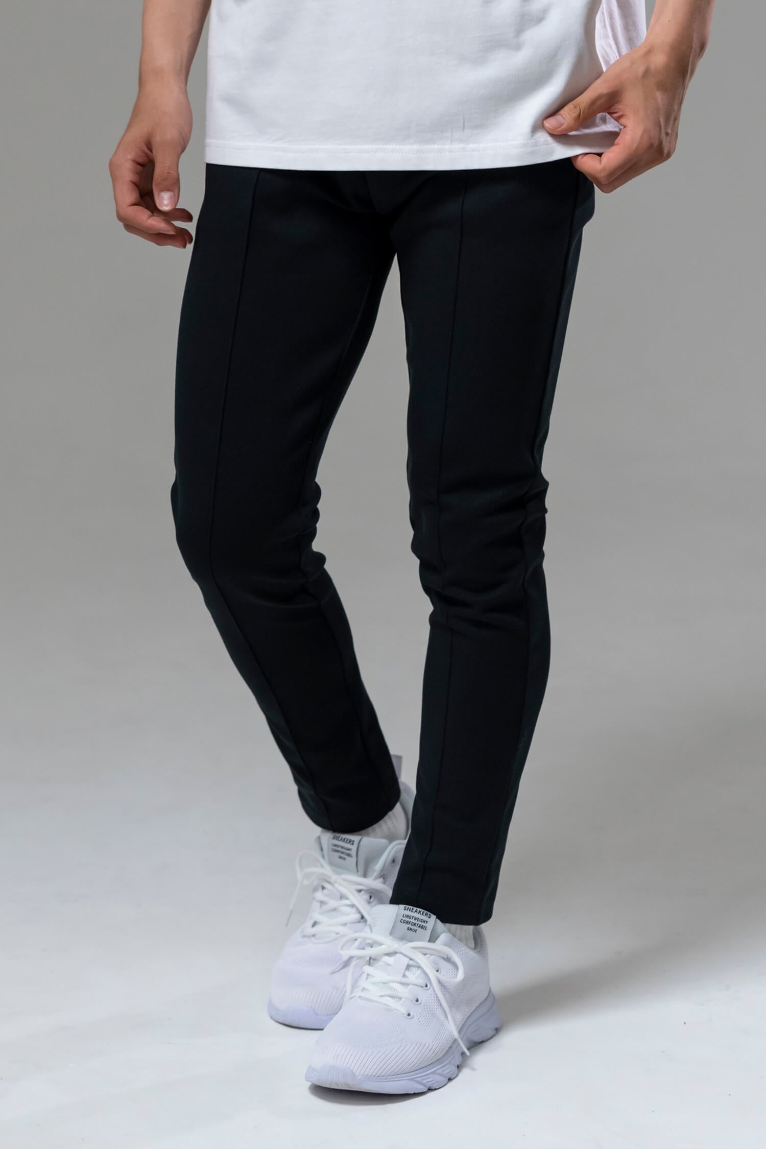Slacks-Style Casual Pants [Black]