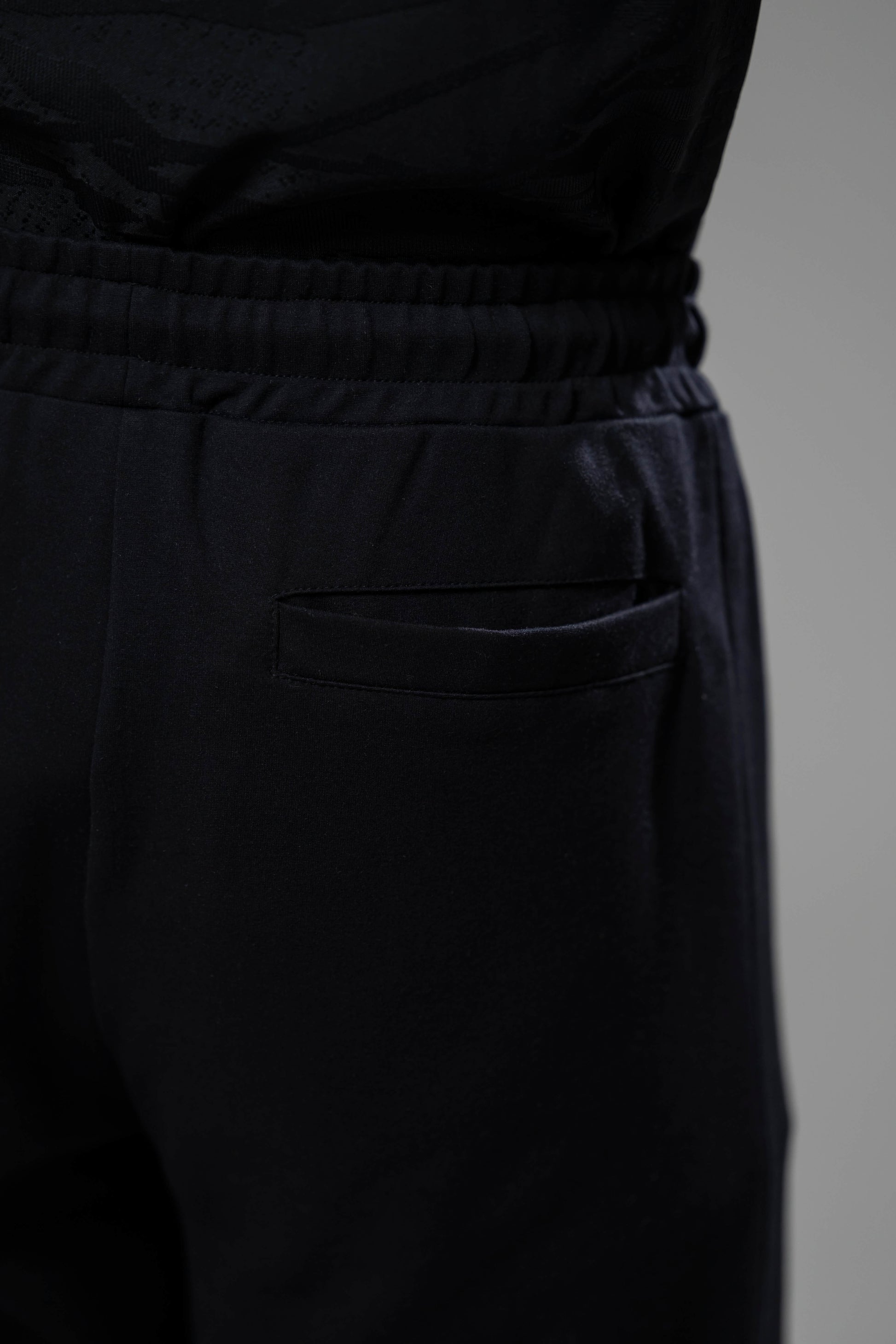 Stretch Jogger Pants [Black]