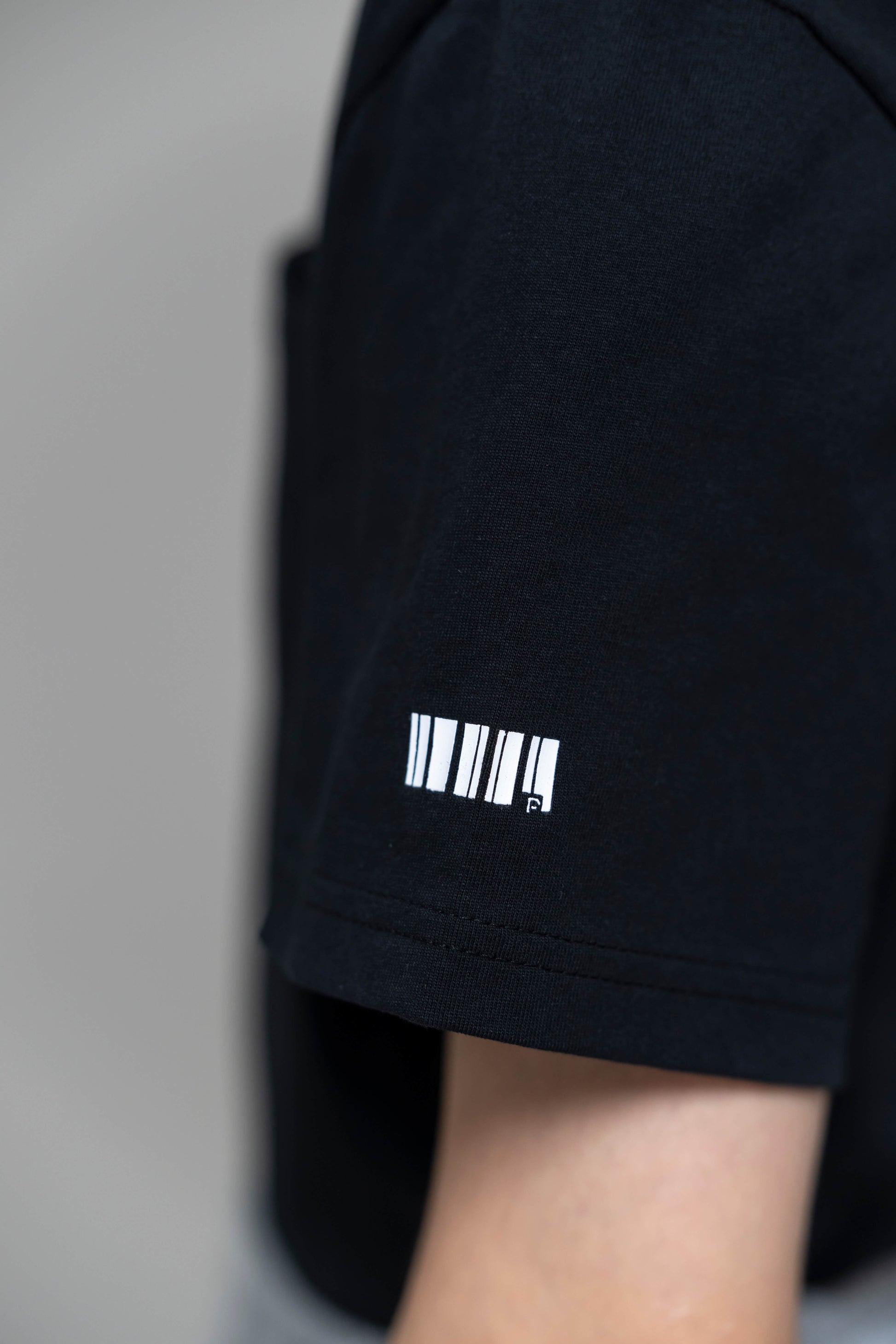 Classic Cotton T-Shirt [Black]