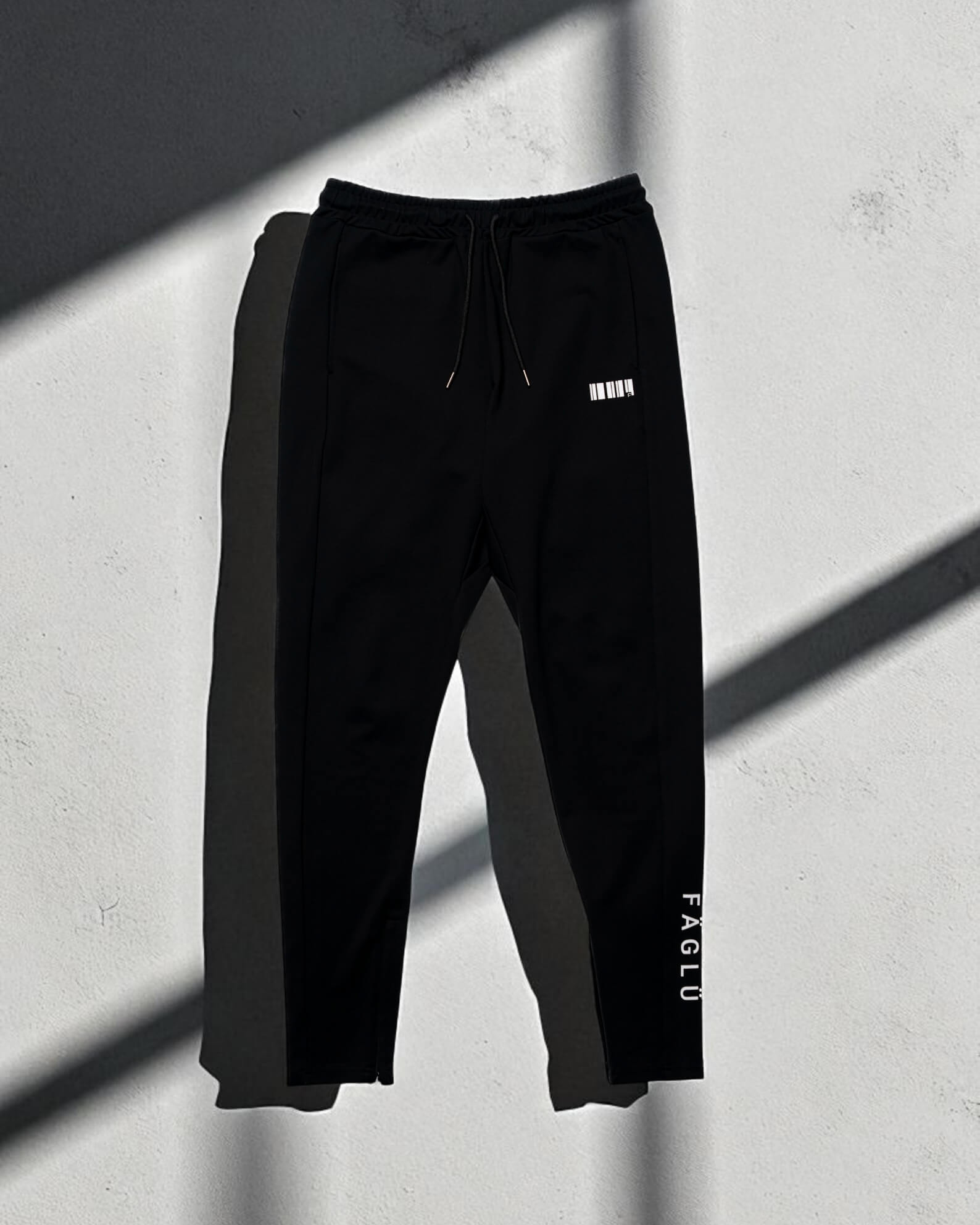 Stretch Jogger Pants [Black]
